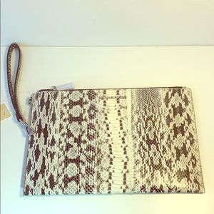 Michael Michael Kors Wristlet faux snakeskin